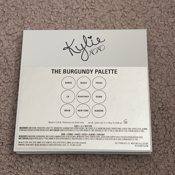 KYLIE Cosmetics Eyeshadow palette - Picture 4 of 4